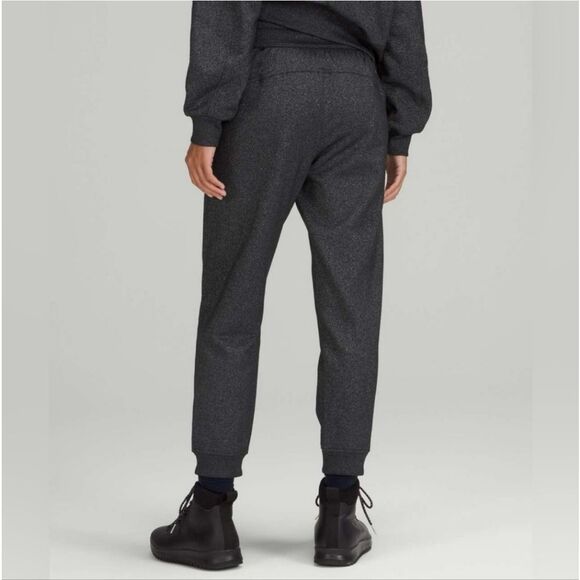 Lululemon Align 7/8 Jogger in Sparkle Size 0 - Picture 3 of 16